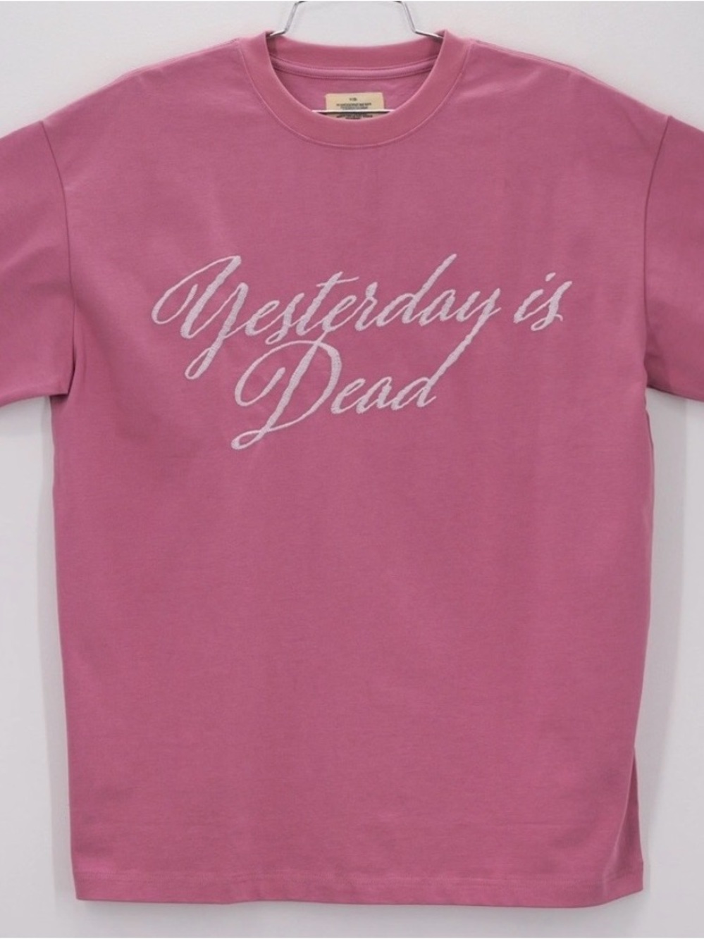 Yesterday Is Dead Logo
Embroidery Sketch —
Streetwear / Tee NWT